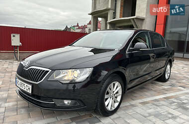 Ліфтбек Skoda Superb 2015 в 
