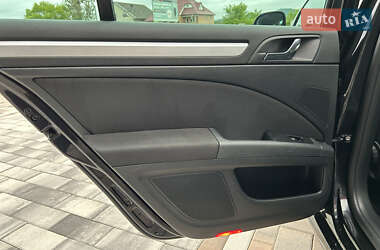 Ліфтбек Skoda Superb 2015 в 