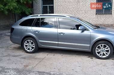 Универсал Skoda Superb 2010 в 