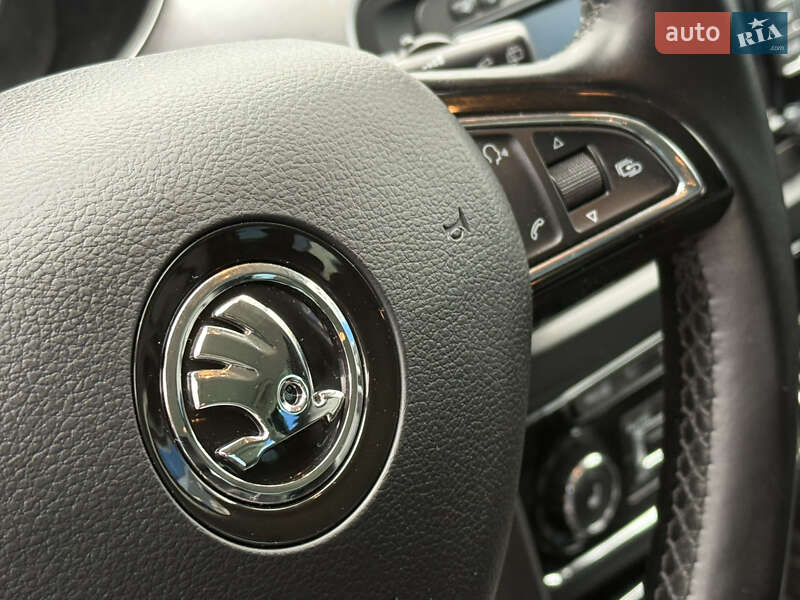 Универсал Skoda Superb 2015 в Ровно