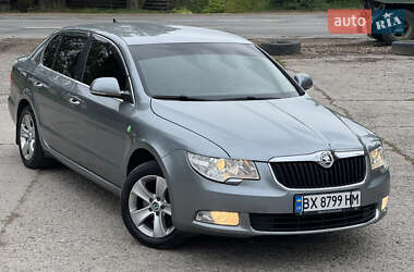 Лифтбек Skoda Superb 2011 в Хмельницком