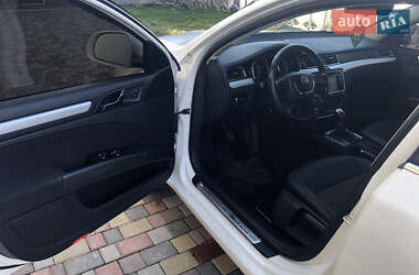 Лифтбек Skoda Superb 2011 в 