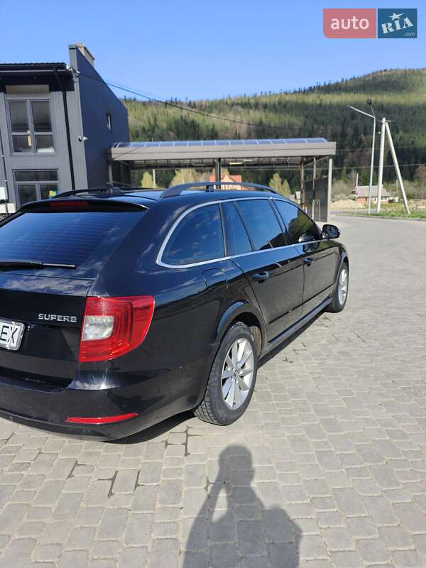 Універсал Skoda Superb 2014 в Ворохті