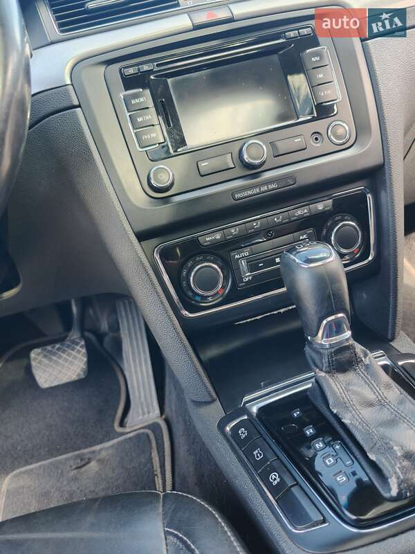 Універсал Skoda Superb 2014 в Ворохті