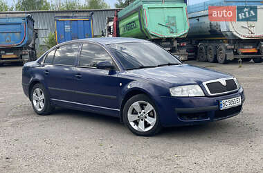 Ліфтбек Skoda Superb 2003 в 