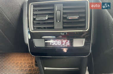 Ліфтбек Skoda Superb 2017 в 