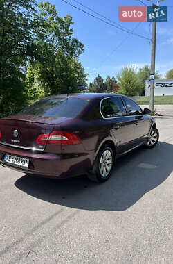 Лифтбек Skoda Superb 2008 в 
