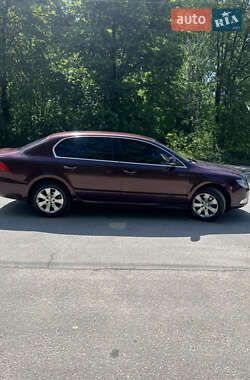 Лифтбек Skoda Superb 2008 в 