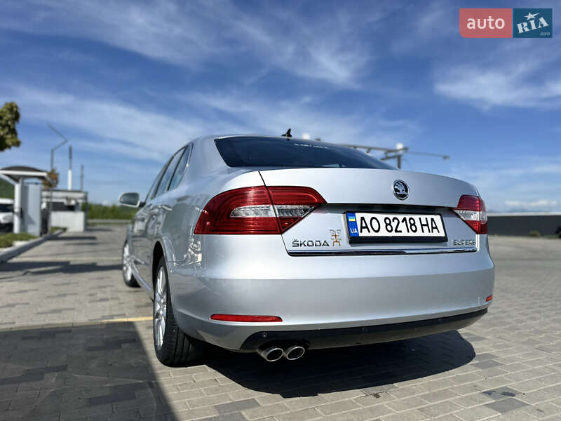 Ліфтбек Skoda Superb 2014 в Хусті