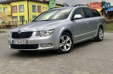 Універсал Skoda Superb 2013 в Тернополі