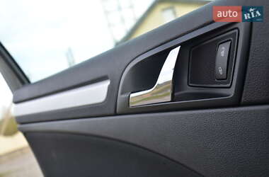 Лифтбек Skoda Superb 2011 в 