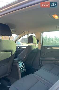 Універсал Skoda Superb 2015 в 