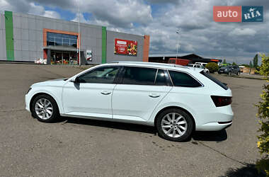Универсал Skoda Superb 2017 в 
