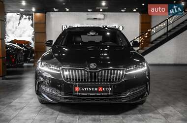 Универсал Skoda Superb 2020 в 