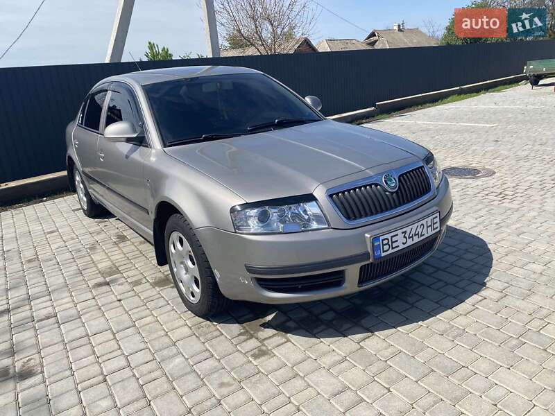 Skoda Superb 2007