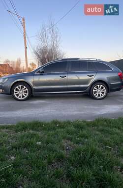 Универсал Skoda Superb 2014 в 