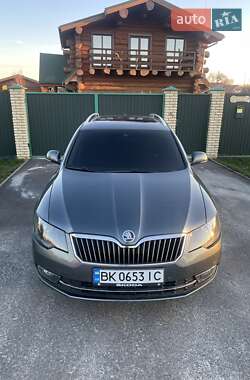 Универсал Skoda Superb 2014 в 