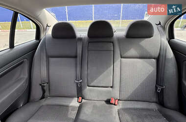 Ліфтбек Skoda Superb 2004 в 