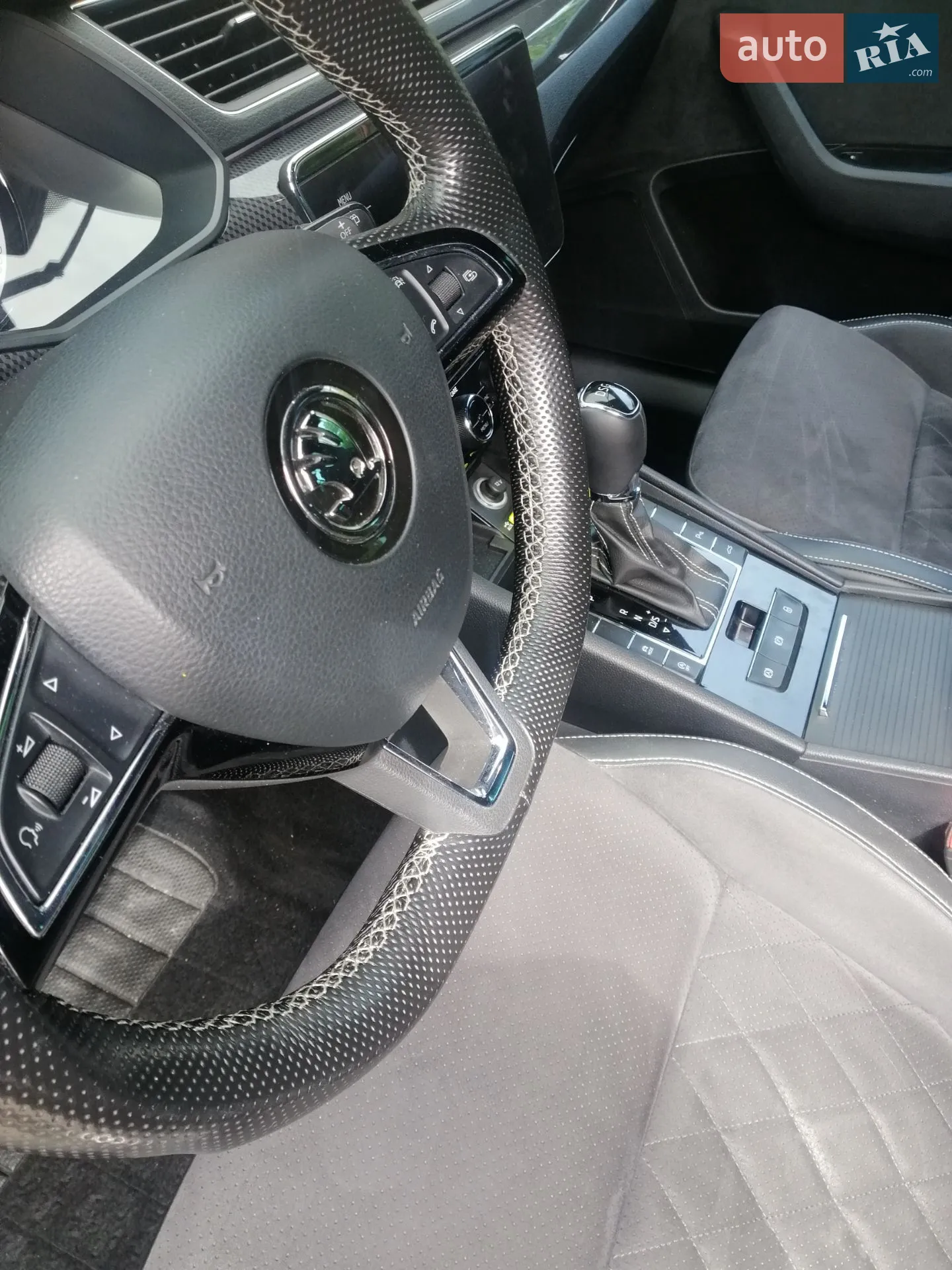2017 Skoda Superb - мініатюра 18