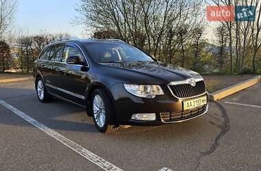 Универсал Skoda Superb 2013 в Киеве