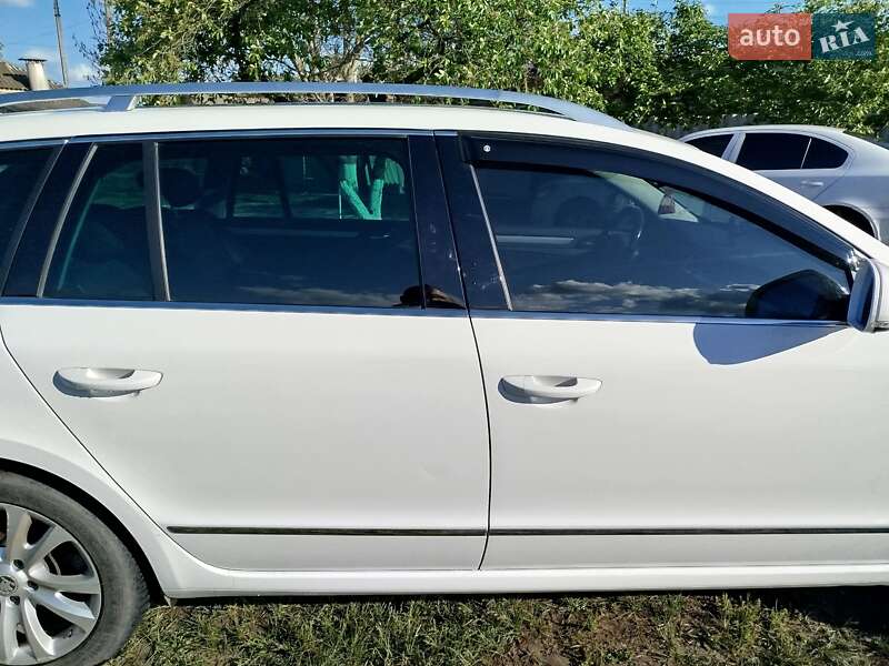 Універсал Skoda Superb 2014 в Охтирці