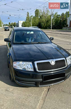 Лифтбек Skoda Superb 2005 в Киеве