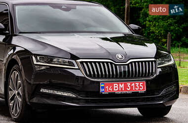 Лифтбек Skoda Superb 2020 в 