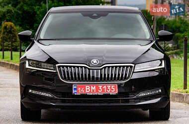 Лифтбек Skoda Superb 2020 в 
