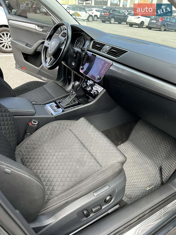 Універсал Skoda Superb 2018 в Києві