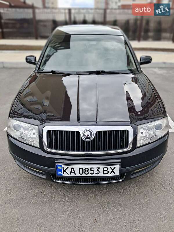 Ліфтбек Skoda Superb 2006 в 
