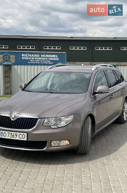 Универсал Skoda Superb 2012 в Бережанах