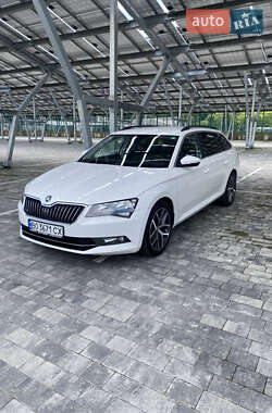 Универсал Skoda Superb 2016 в Львове
