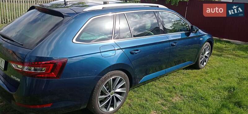 Универсал Skoda Superb 2019 в 