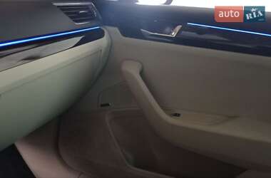 Универсал Skoda Superb 2019 в 