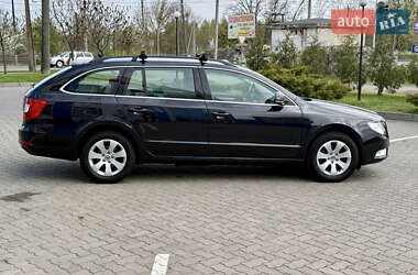 Универсал Skoda Superb 2011 в 
