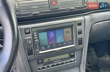 Лифтбек Skoda Superb 2005 в 