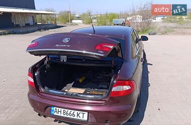 Лифтбек Skoda Superb 2009 в 