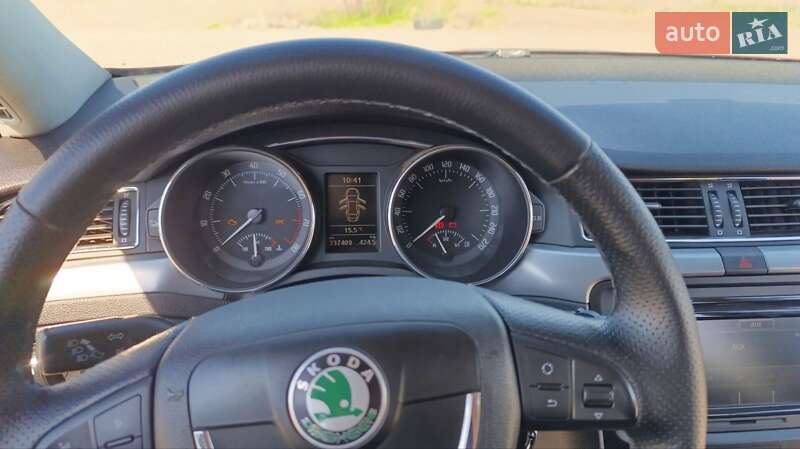 Лифтбек Skoda Superb 2009 в Краматорске