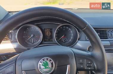 Лифтбек Skoda Superb 2009 в 