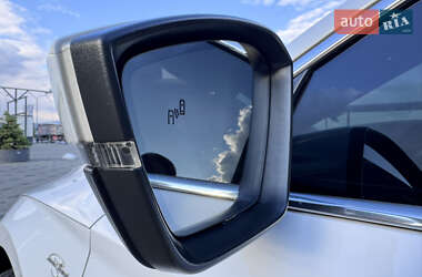 Лифтбек Skoda Superb 2017 в 