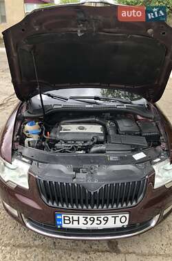 Лифтбек Skoda Superb 2009 в 