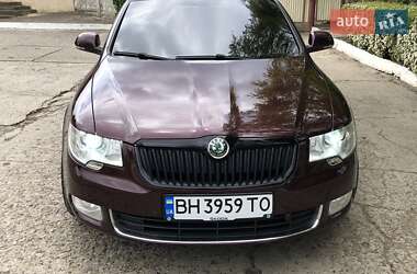 Лифтбек Skoda Superb 2009 в 