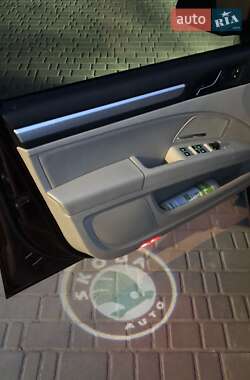 Лифтбек Skoda Superb 2009 в 
