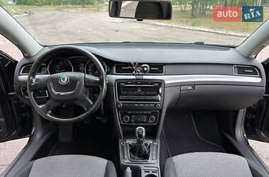 Ліфтбек Skoda Superb 2008 в 