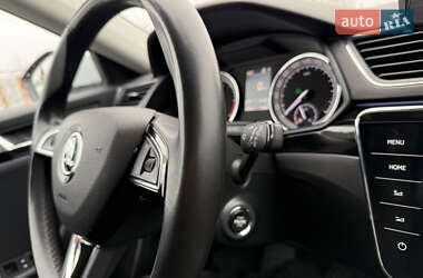Універсал Skoda Superb 2017 в 