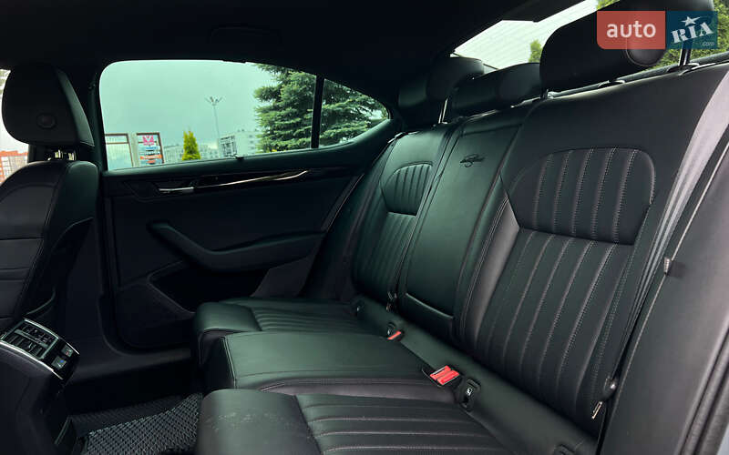 Лифтбек Skoda Superb 2018 в Львове