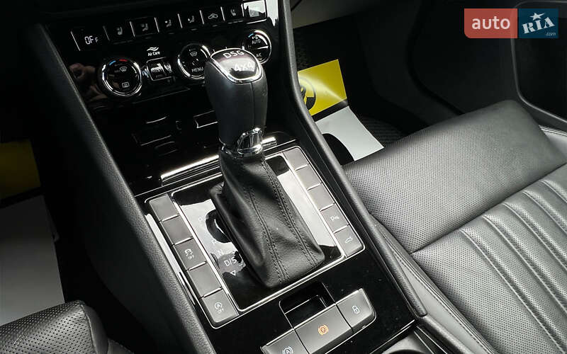 Лифтбек Skoda Superb 2018 в Львове