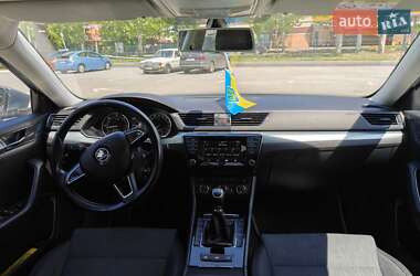 Універсал Skoda Superb 2016 в 