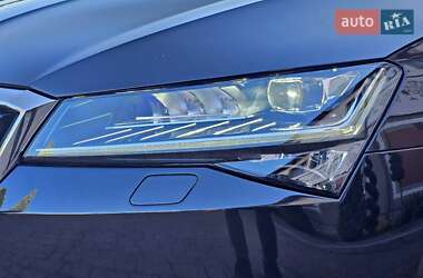 Ліфтбек Skoda Superb 2019 в 