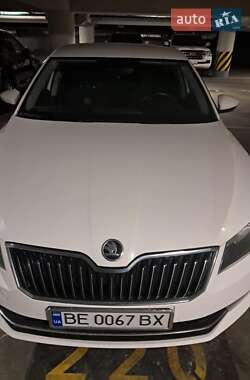 Лифтбек Skoda Superb 2017 в Николаеве